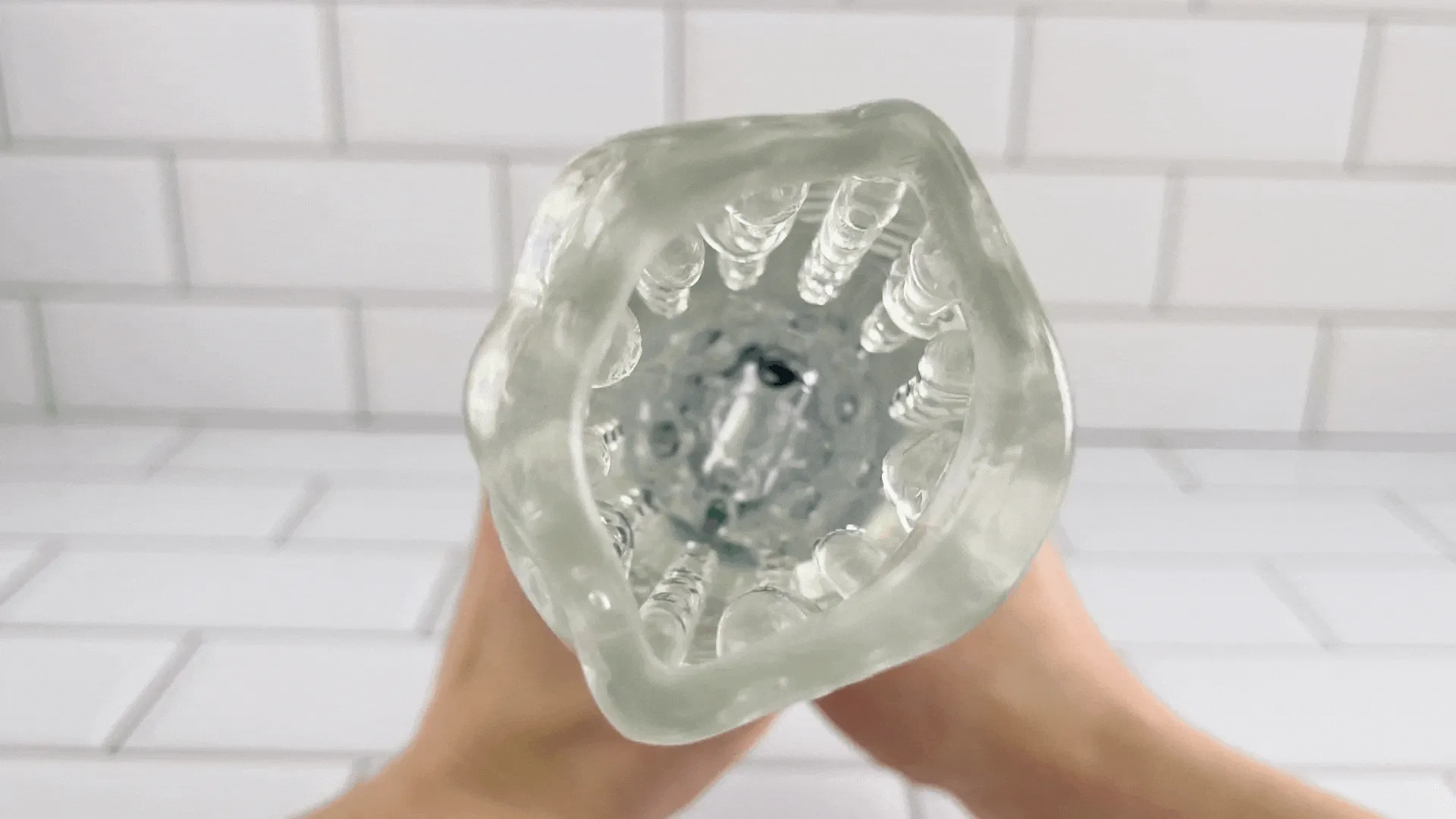 THE THRILLER Rotating Male Rose Blowjob Masturbator